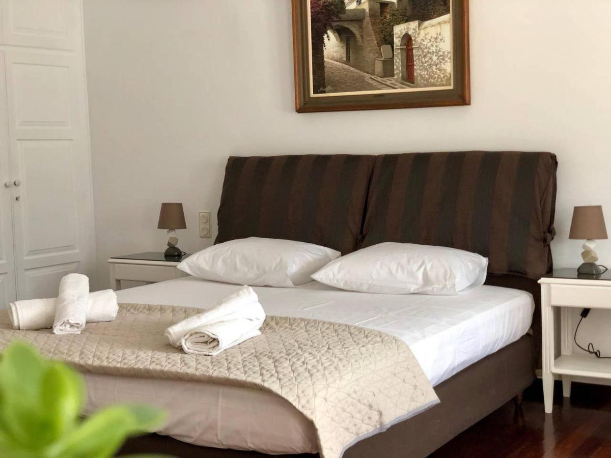 Villa Andros Epoque Livádhia エクステリア 写真