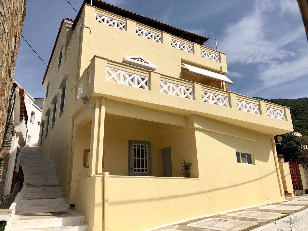Villa Andros Epoque Livádhia エクステリア 写真